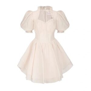 Selkie strawberry milk portrait of a lady size XS